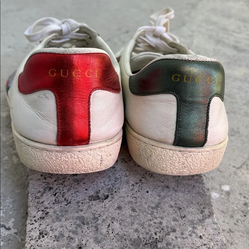 Gucci ace men’s sneakers with Gucci band star logo
